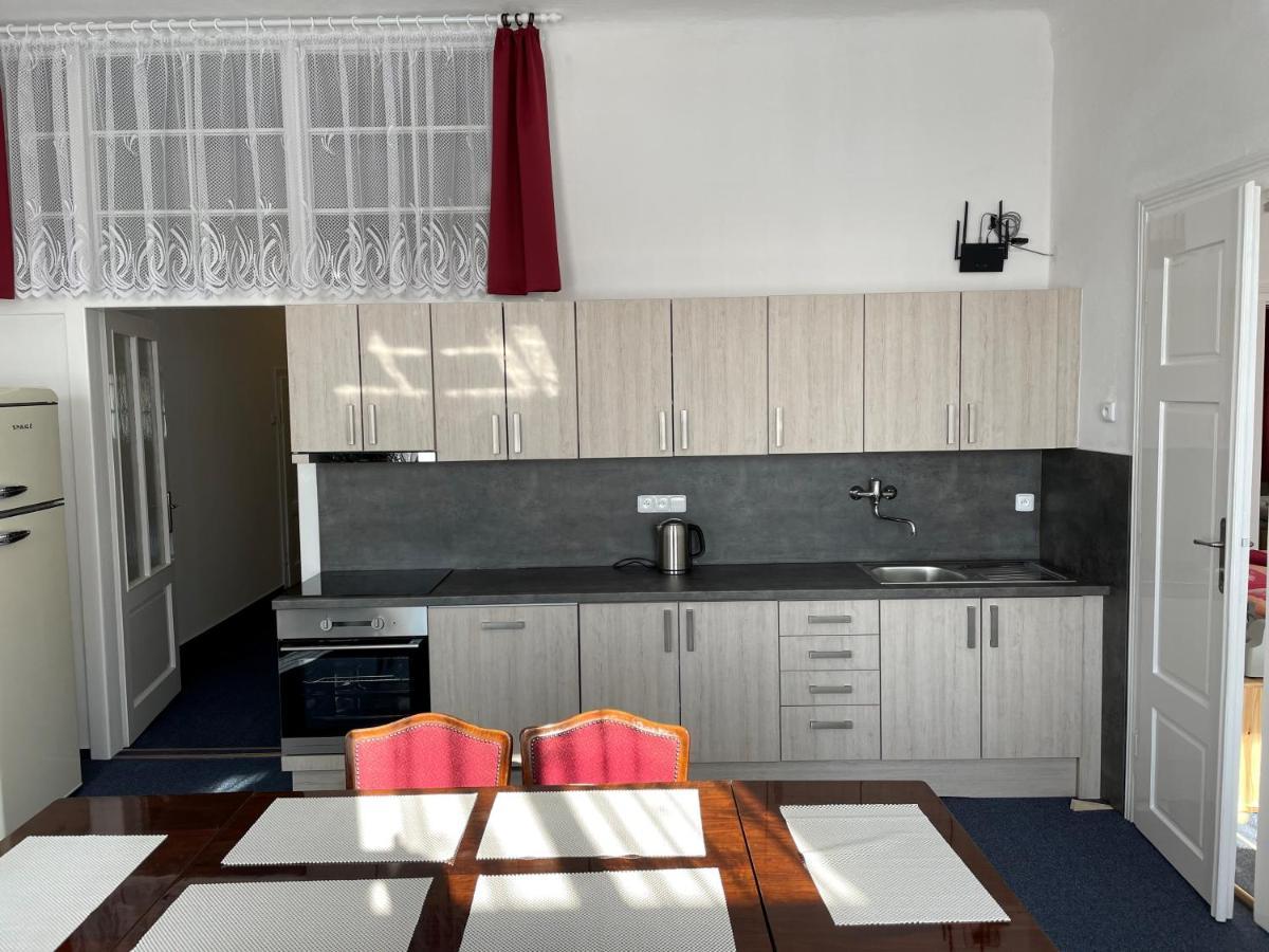 Apartman Netolice 207 Deluxe ภายนอก รูปภาพ